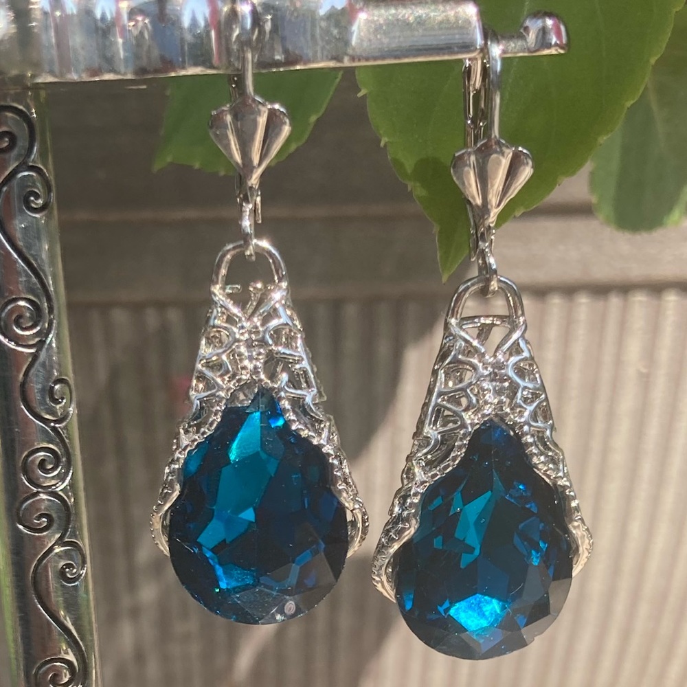 New Blue stone and silver lace dangle earrings.